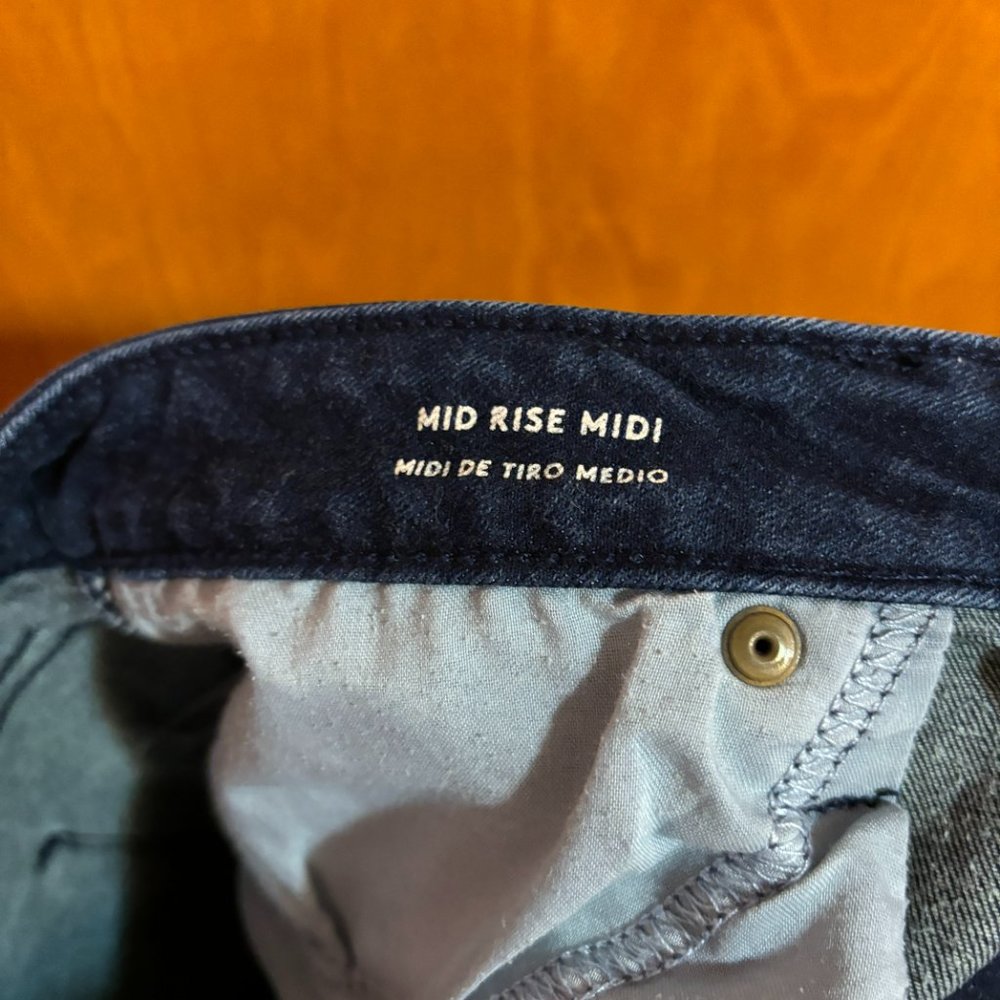 Universal Thread Dark Blue Jean Shorts - Picture 12 of 12